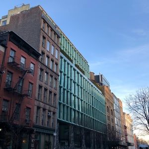 Meet your Posher, Joehua